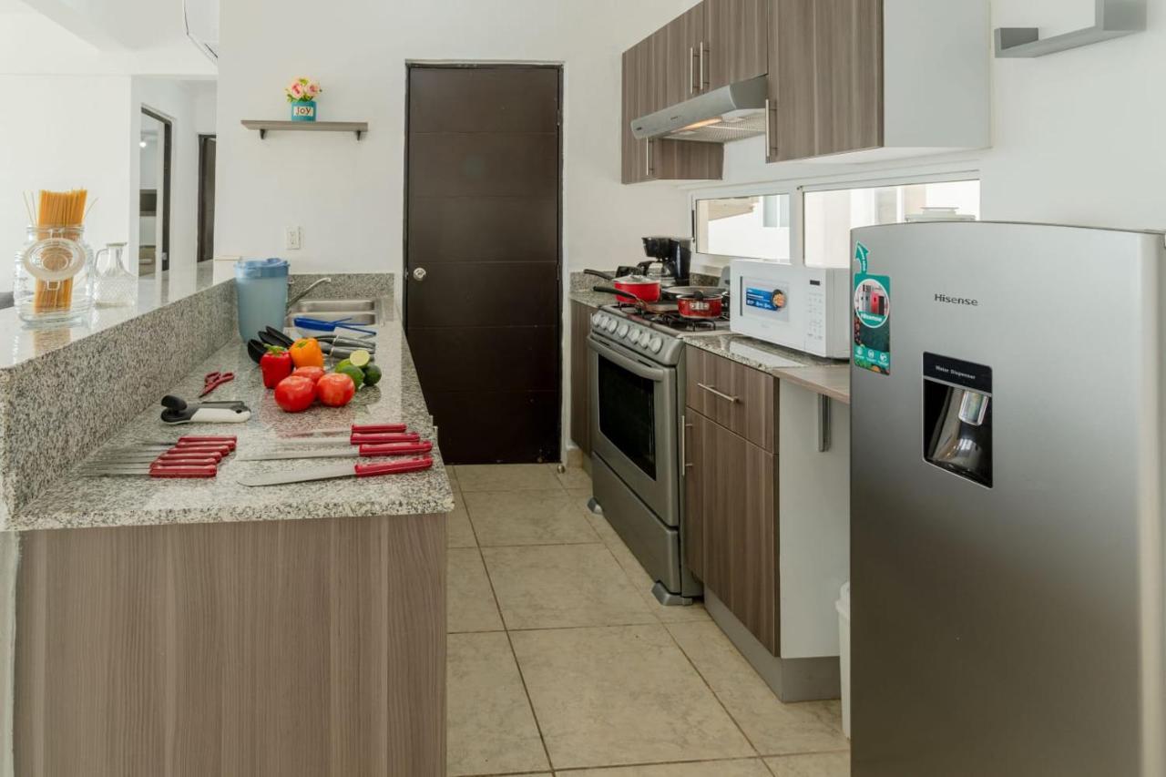 Exclusive Building 6 People 3 Cable Televisions 2 Swimming Pools Balcony, Villa Cancun Bagian luar foto