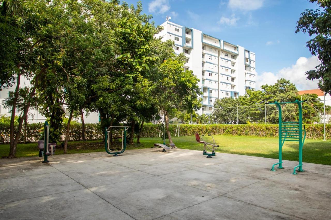 Exclusive Building 6 People 3 Cable Televisions 2 Swimming Pools Balcony, Villa Cancun Bagian luar foto