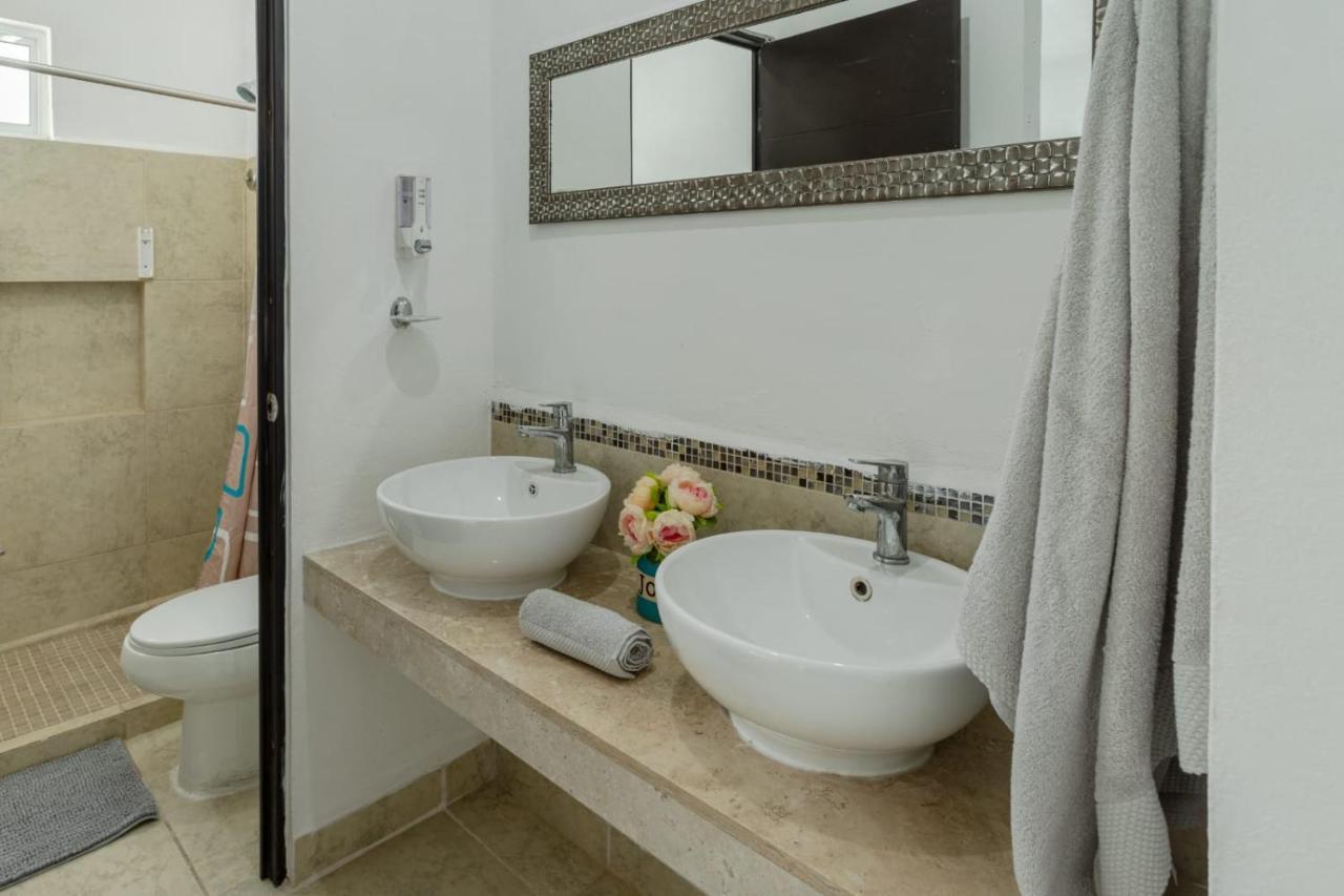 Exclusive Building 6 People 3 Cable Televisions 2 Swimming Pools Balcony, Villa Cancun Bagian luar foto