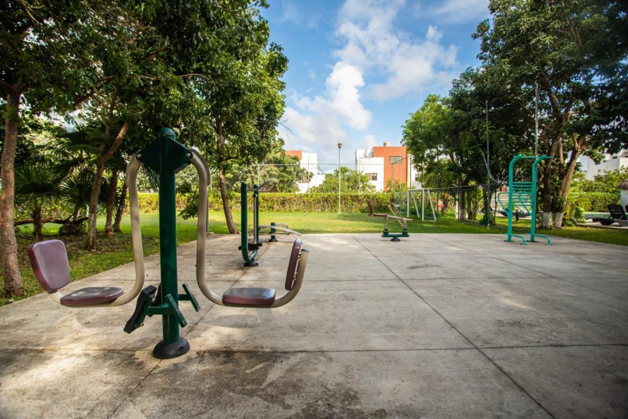 Exclusive Building 6 People 3 Cable Televisions 2 Swimming Pools Balcony, Villa Cancun Bagian luar foto