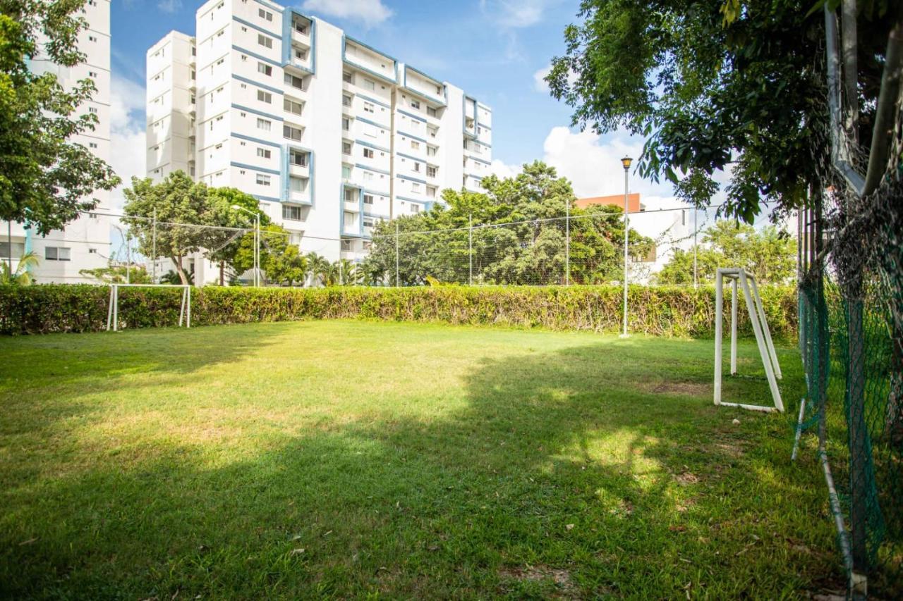 Exclusive Building 6 People 3 Cable Televisions 2 Swimming Pools Balcony, Villa Cancun Bagian luar foto