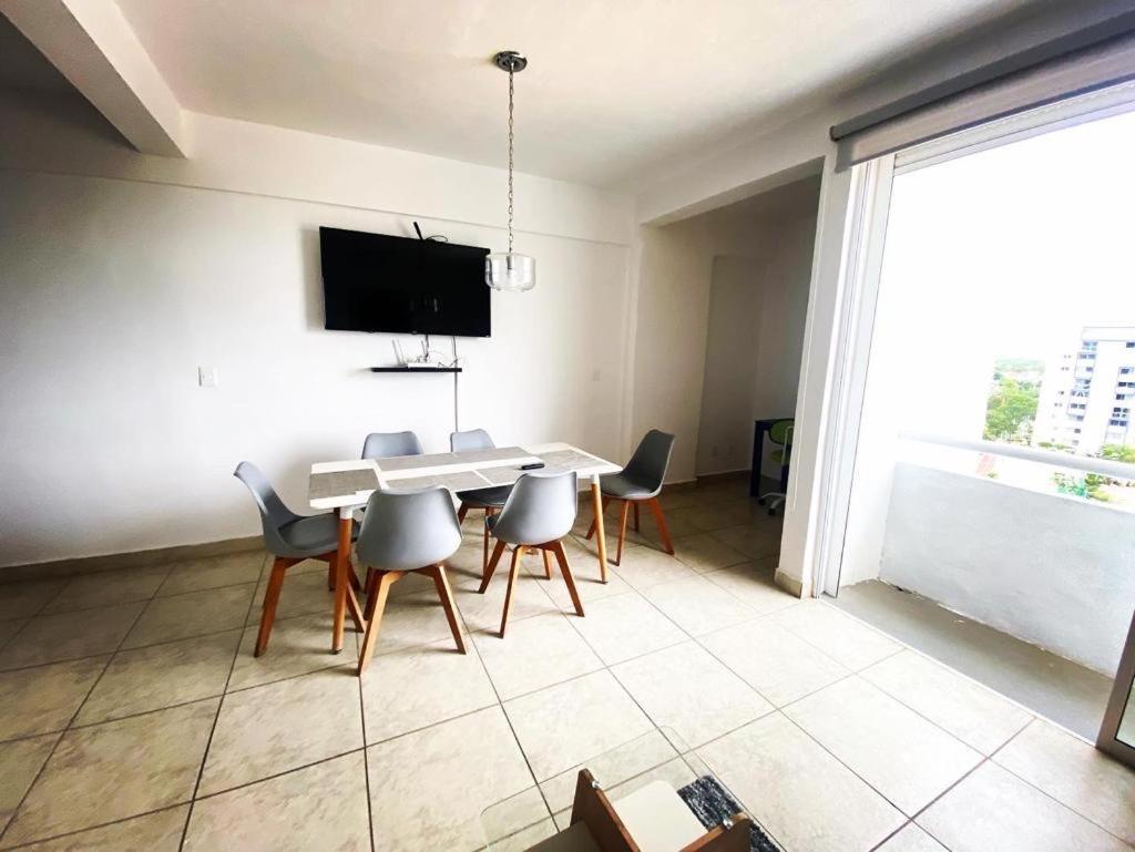Exclusive Building 6 People 3 Cable Televisions 2 Swimming Pools Balcony, Villa Cancun Bagian luar foto